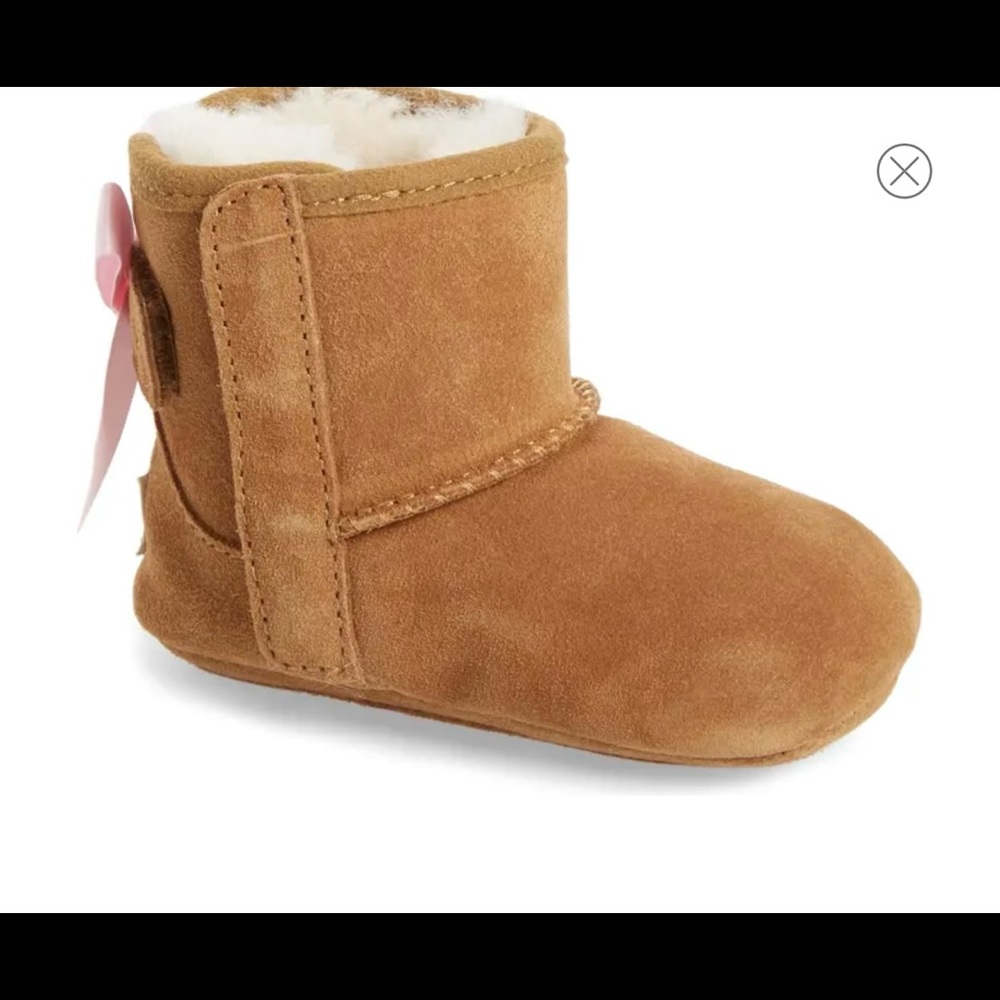 Satin bow chestnut kids Uggs boots! BRAND NEW/ NEVER USED.